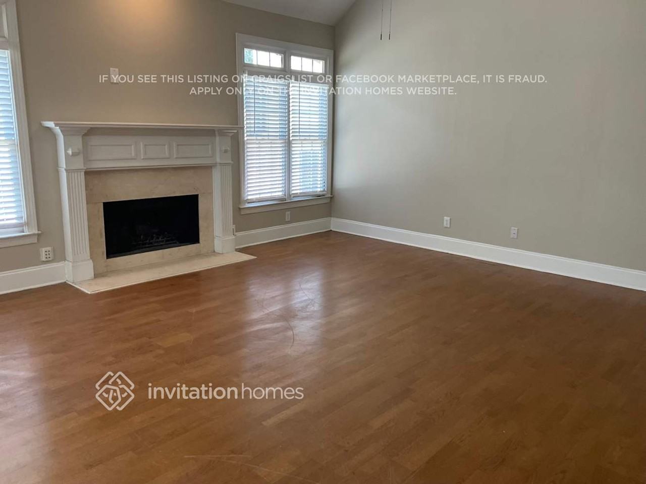 734 Laurel West Ct - Photo 3 of 17