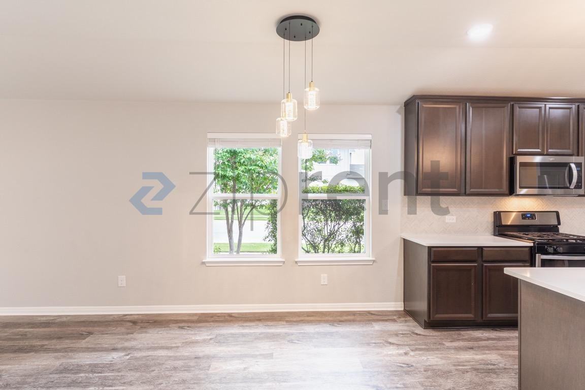 1520 Homestead Farms Dr - Photo 6 of 23