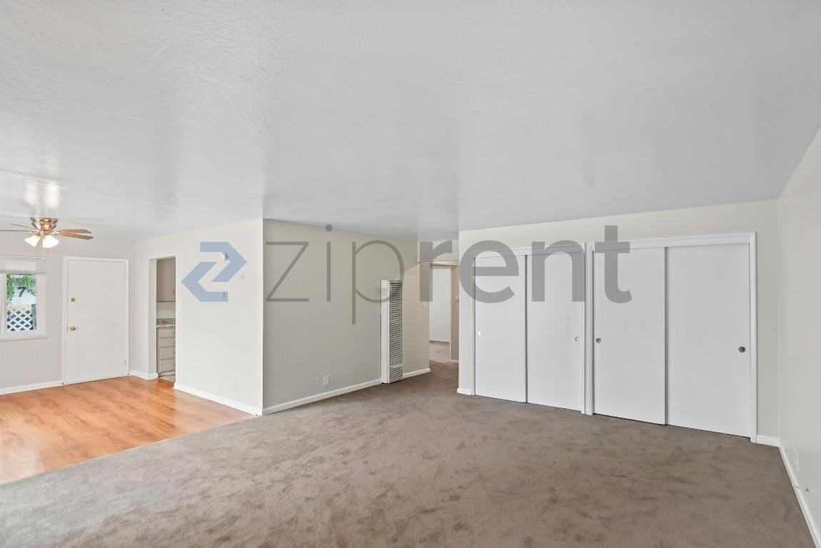 1883 Robin Ln #1 - Photo 6 of 24