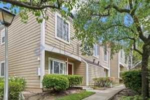 featured image of 5045 Hiller Ln