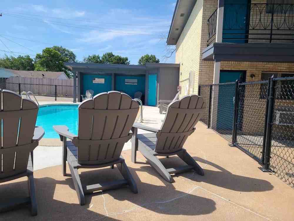 Malibu South - Photo 2 of 37