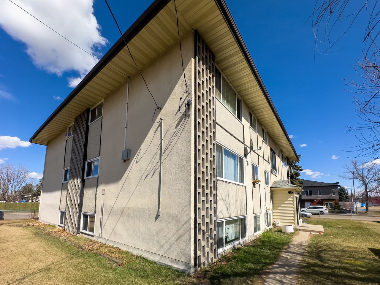 Royal Apartments - 3615 119th - Photo 6 of 11