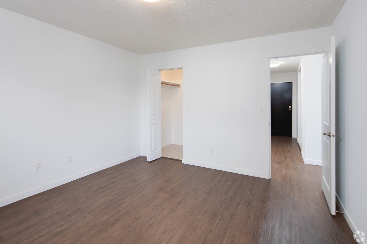 33690 Marshall Road - Photo 7 of 17