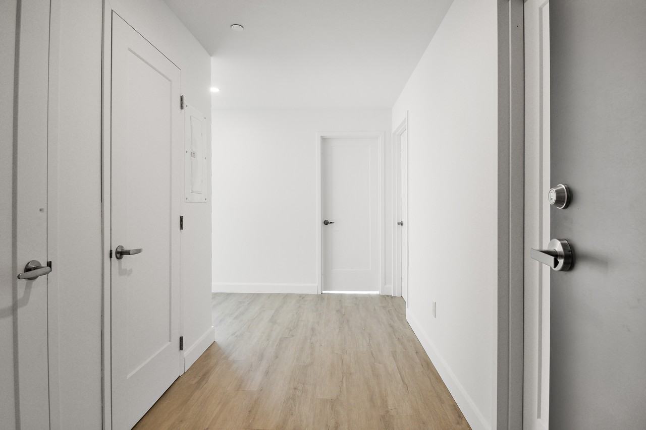 8125 Boul Du Saint-Laurent — photo 1