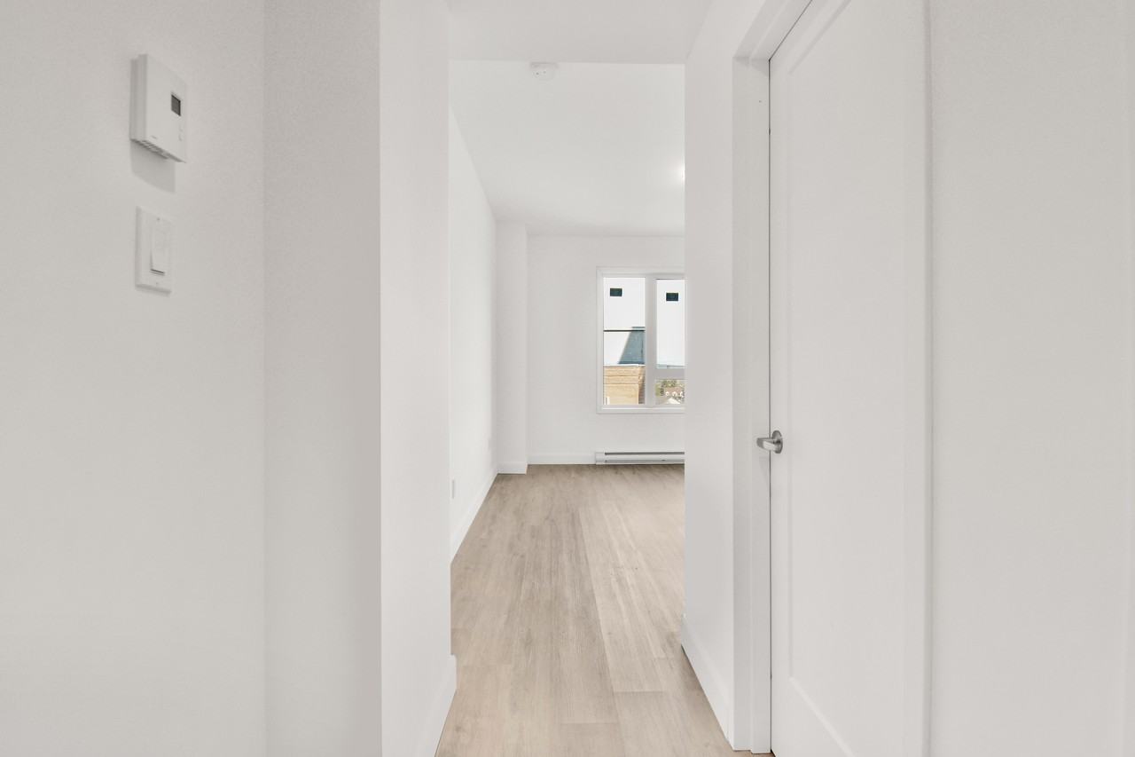 8125 Boul Du Saint-Laurent — photo 3