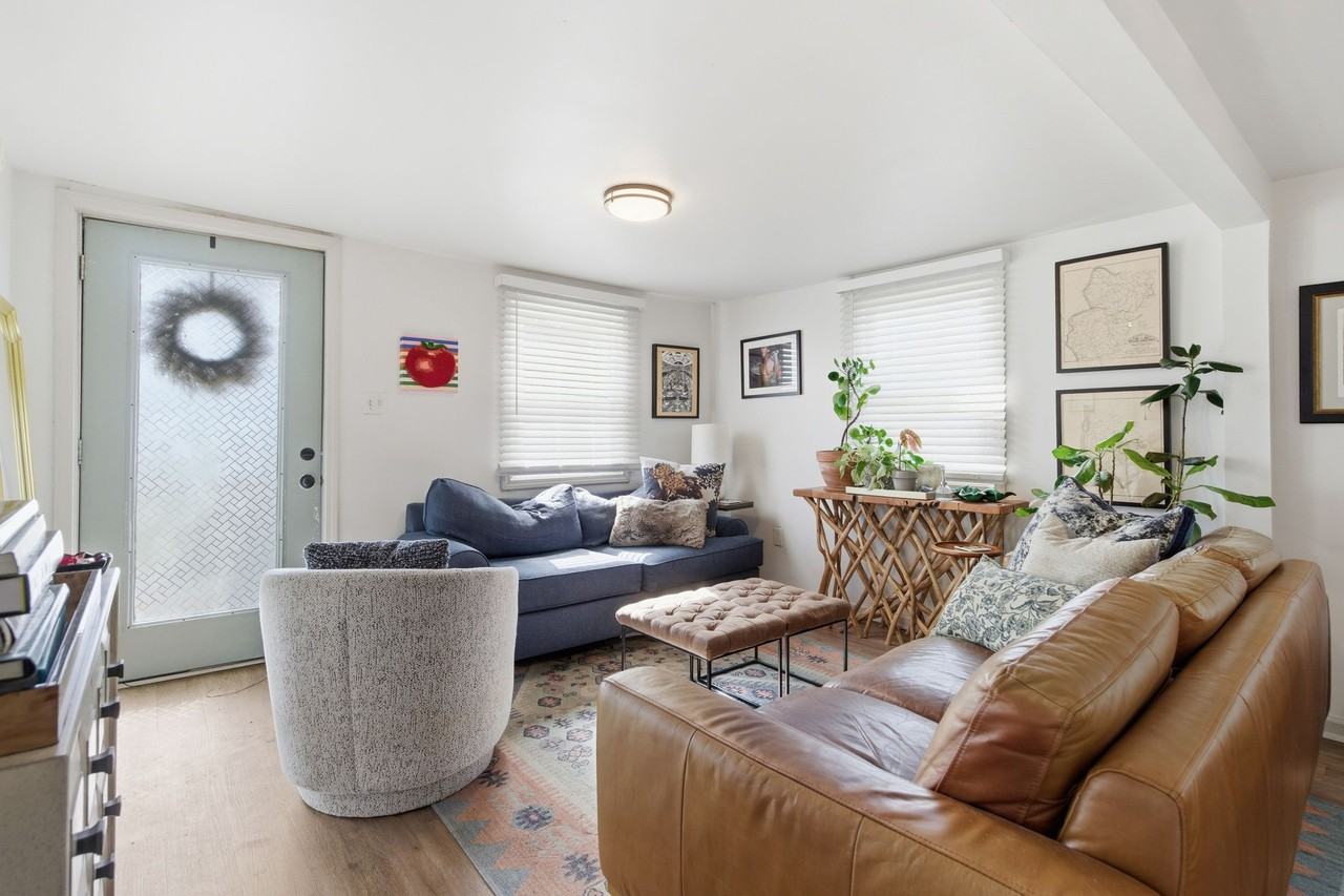 2100 Jones Cir #1 - Photo 7 of 26