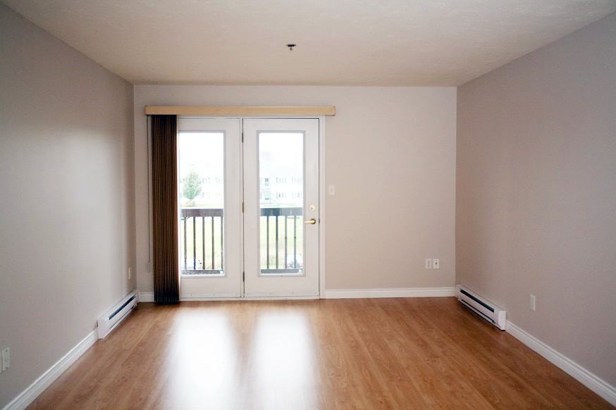 66-68 Essex ST - Photo 6 of 12