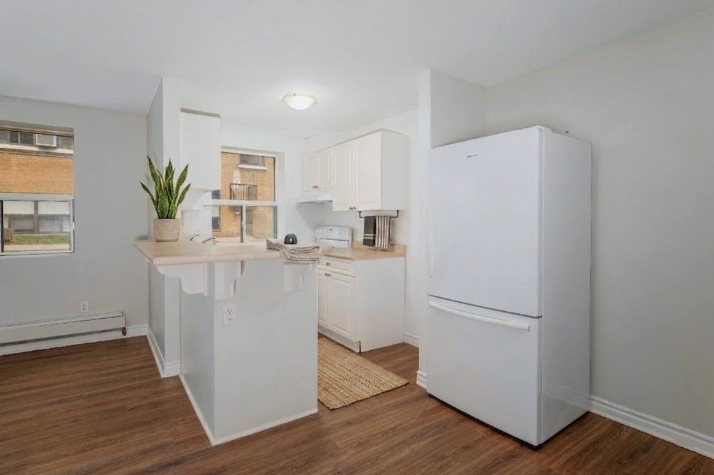Grand Avenue Apartments - Photo 2 of 26