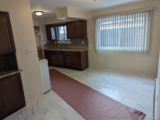 25337 W Montmartre Ct #3 - Photo 4 of 8