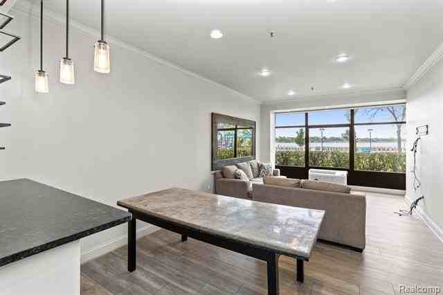 1001 W Jefferson Ave #300-1I - Photo 5 of 17