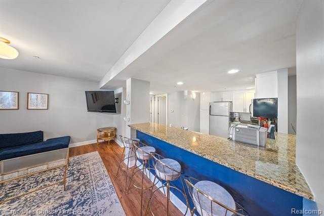 615 W Hancock St #1 - Photo 6 of 28