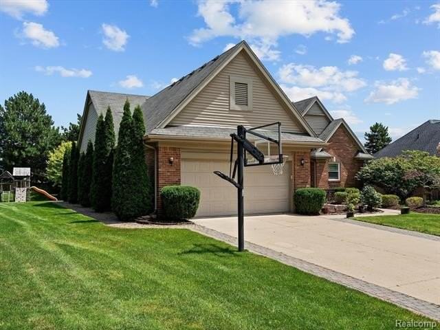 37670 Kingsburn Dr - Photo 4 of 50