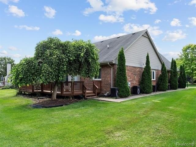 37670 Kingsburn Dr - Photo 5 of 50