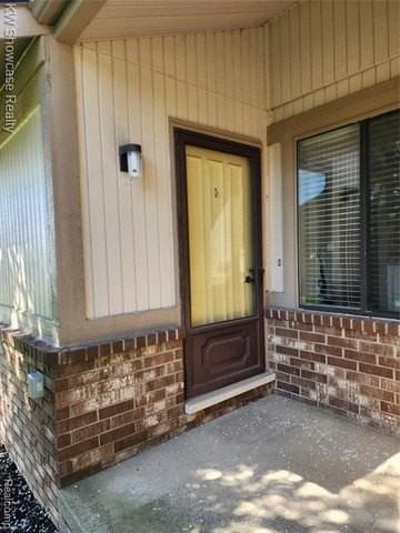 38824 Windmill Pointe S - Photo 4 of 37