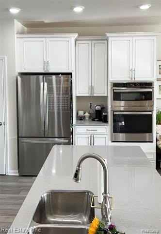 4932 Glenora Dr - Photo 7 of 32