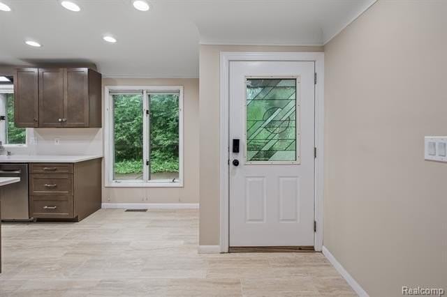 4866 Walnut Lake Rd - Photo 3 of 33