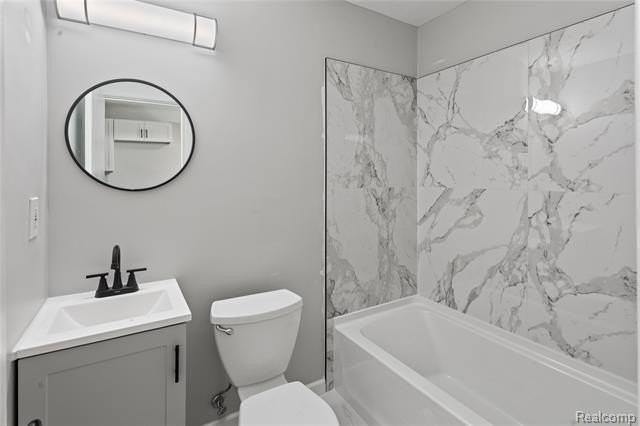 505 S Main St - Photo 4 of 24