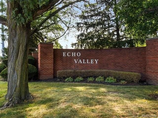 27689 W Echo Vly - Photo 3 of 29