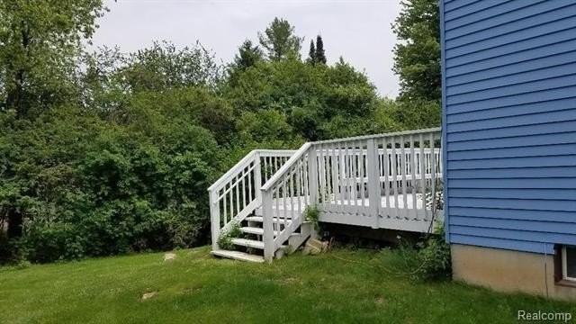 5791 Beauchamp - Photo 7 of 30