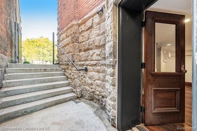 701 W Canfield St #G1 - Photo 2 of 25