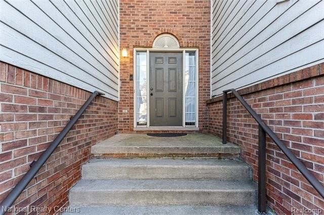 29 Lyons Ct - Photo 4 of 43