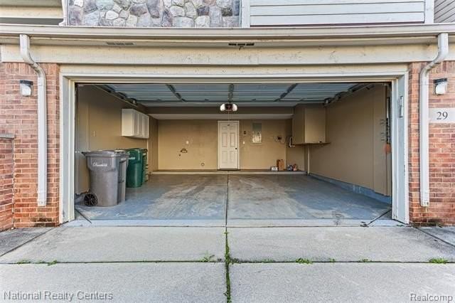 29 Lyons Ct - Photo 6 of 43