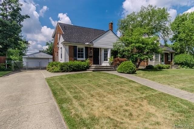 4355 Elmwood Ave - Photo 2 of 24