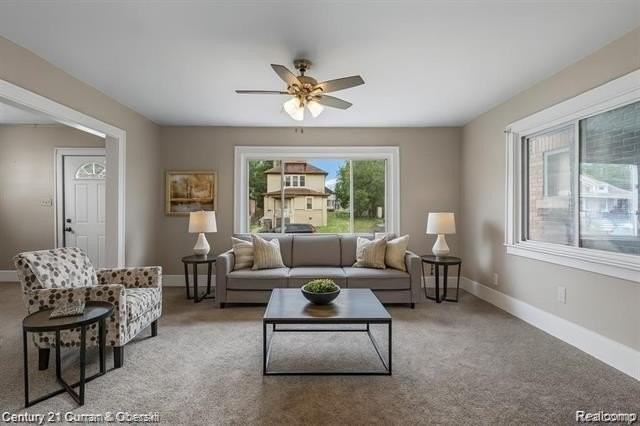 19 E Josephine St - Photo 4 of 22