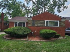 23091 Sussex St - Photo 1 of 1