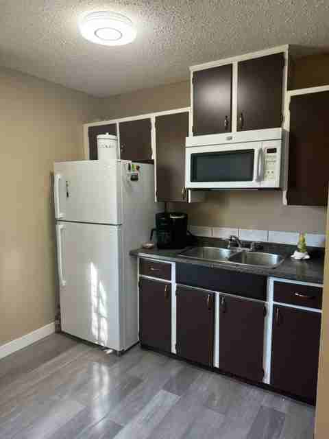 Leduc FourPlex - Photo 4 of 19