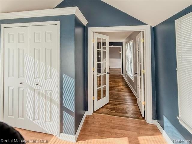 49 Hovey St - Photo 3 of 32