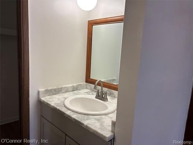 1975 Michigan Ave - Photo 5 of 8