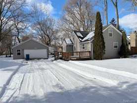 4675 Lakeborn Dr - Photo 1 of 1