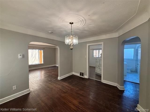 15496 Gilchrist St - Photo 6 of 16