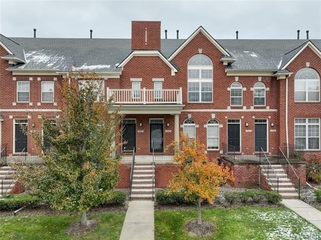 3266 Camden Dr