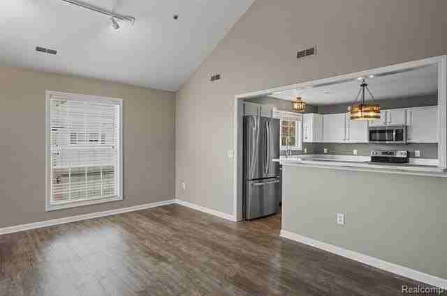 28266 Carlton Way Dr - Photo 6 of 15