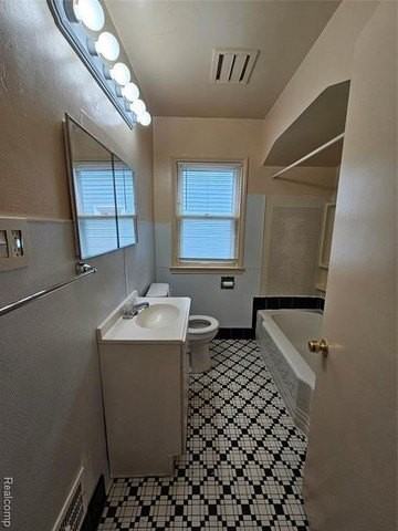 12180 Wayburn St - Photo 4 of 17