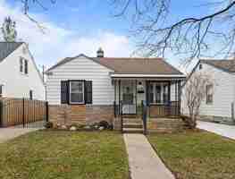 featured image of 1437 E Milton Ave