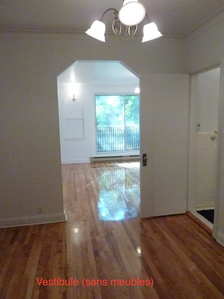 Av. Clanranald & Av. Avonmore - Photo 6 of 15