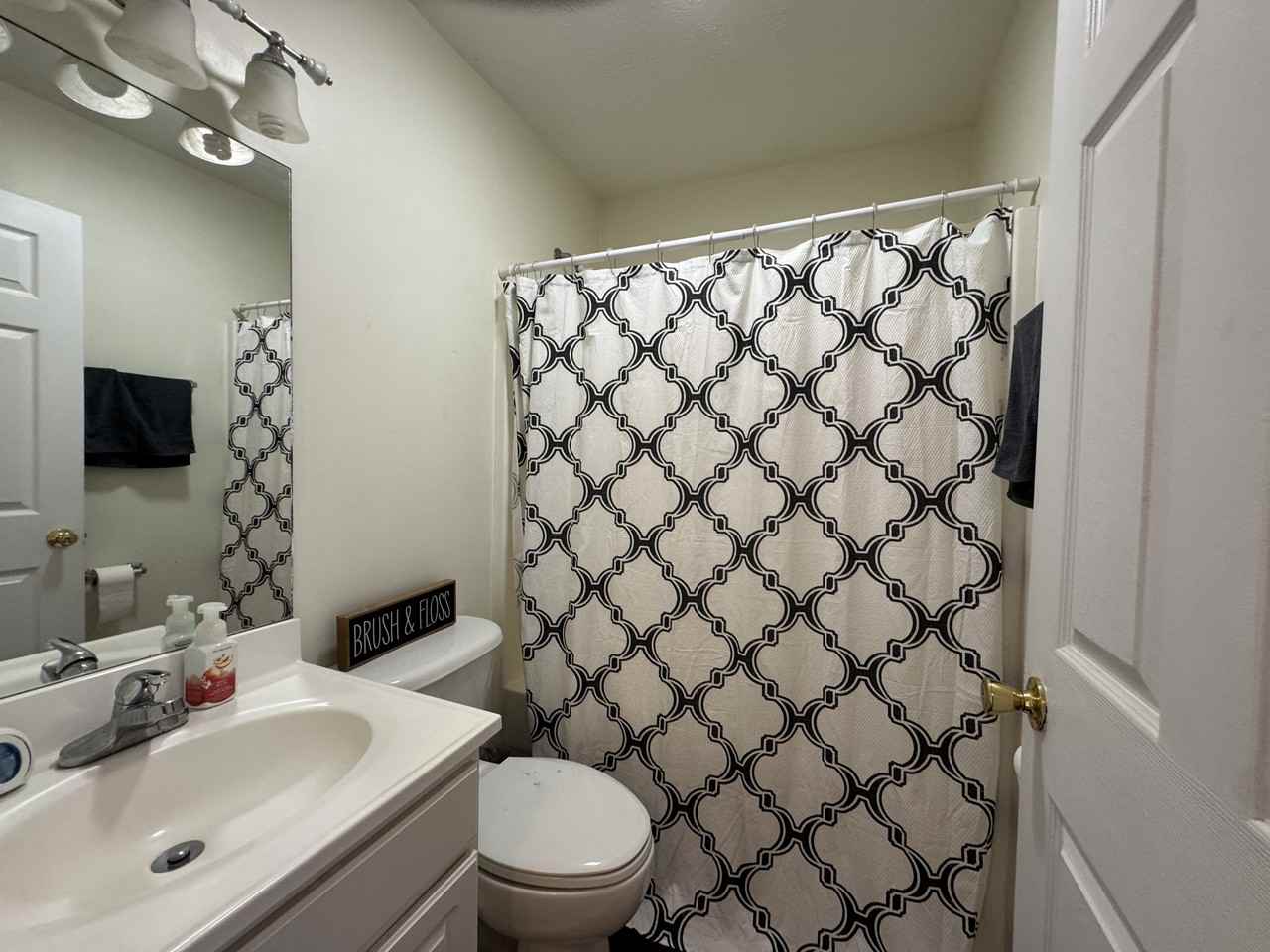 1445 N Willey St #1445 - Photo 7 of 14