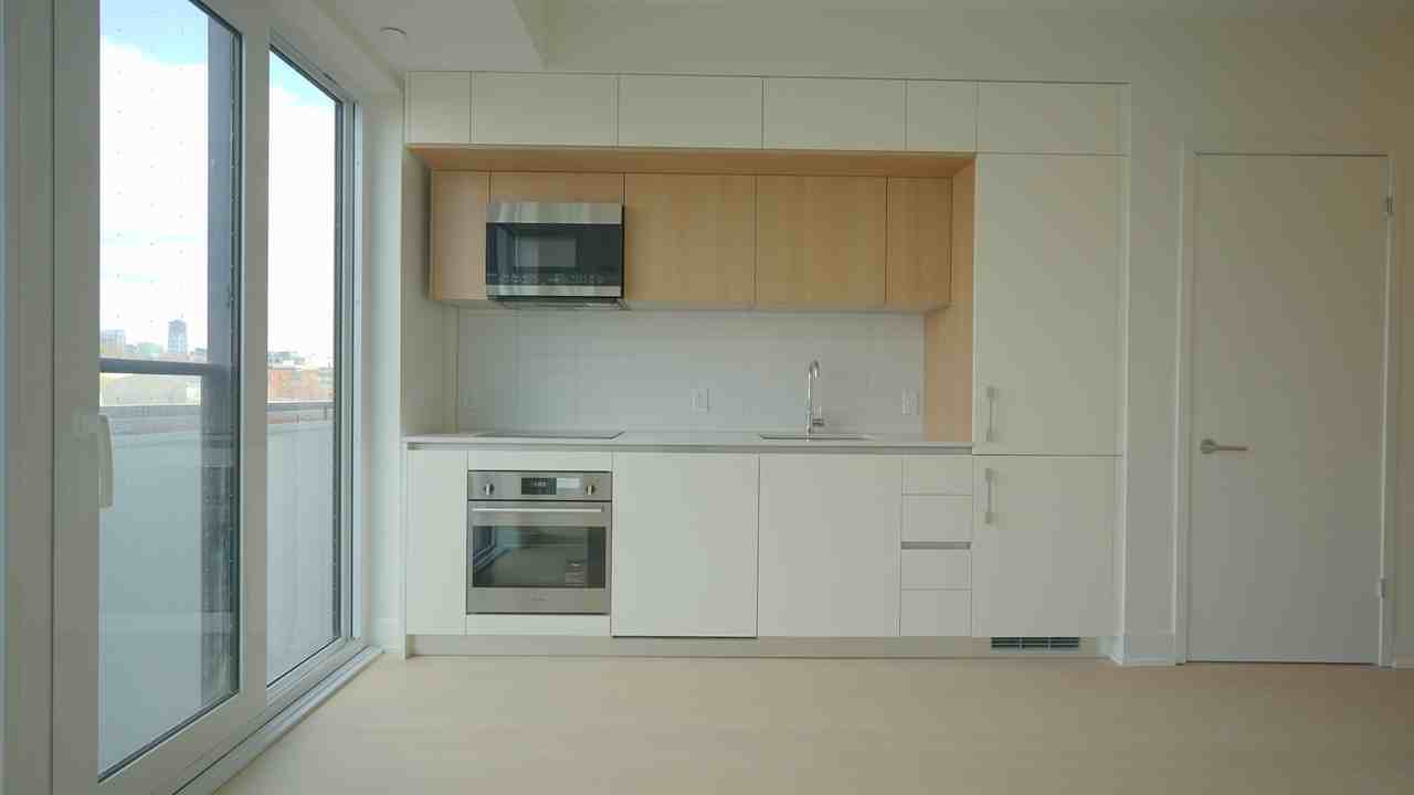 322 Anx Condos #408 - Photo 4 of 18