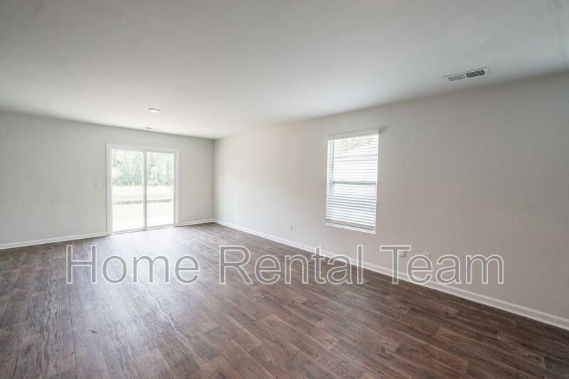 459 Coconut Dr - Photo 7 of 34