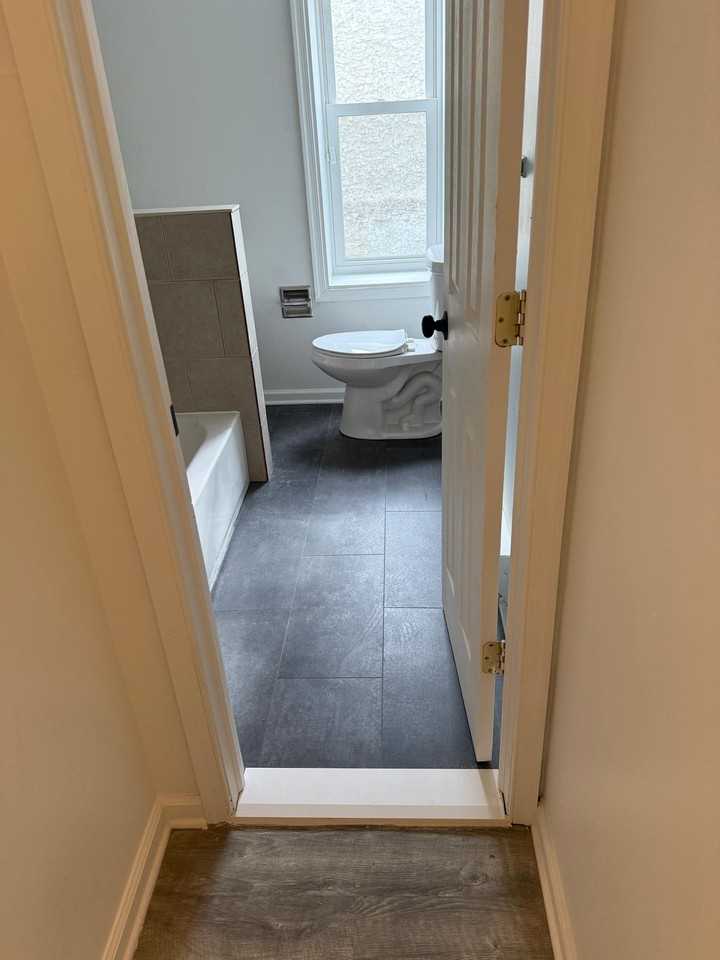 439 W Bringhurst St #2 - Photo 5 of 11