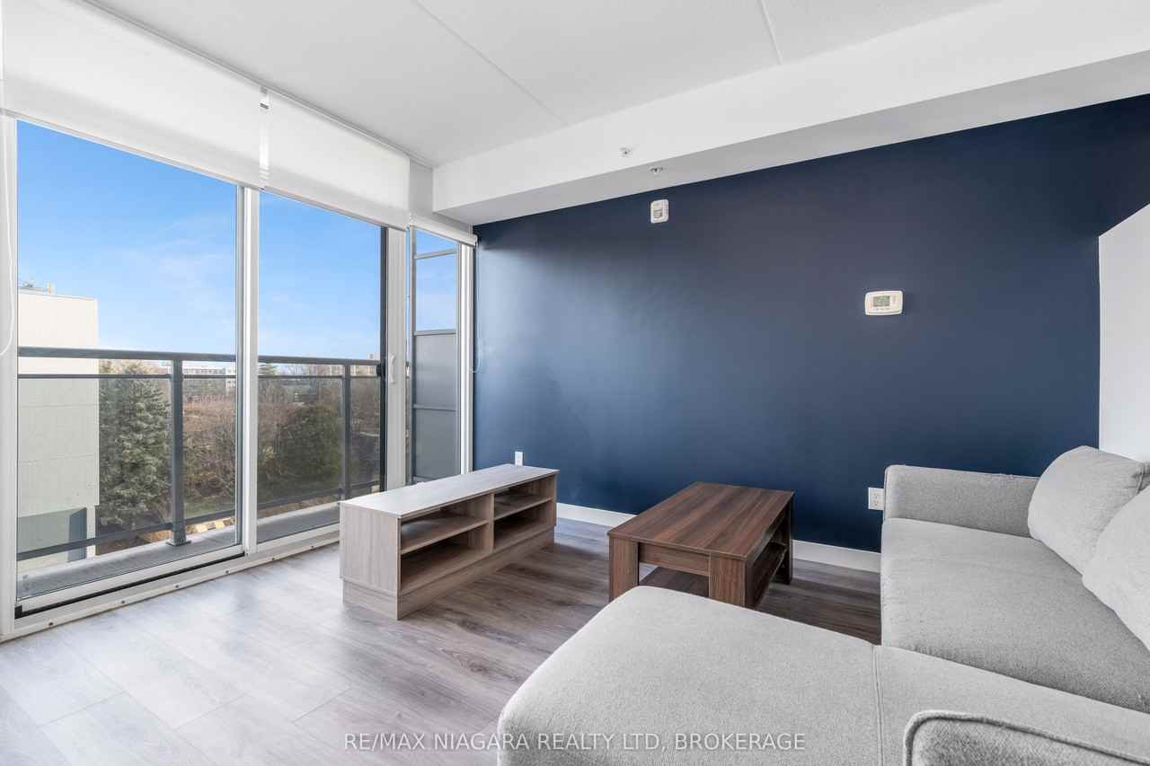 308 Lester Street #401 - Photo 3 of 19