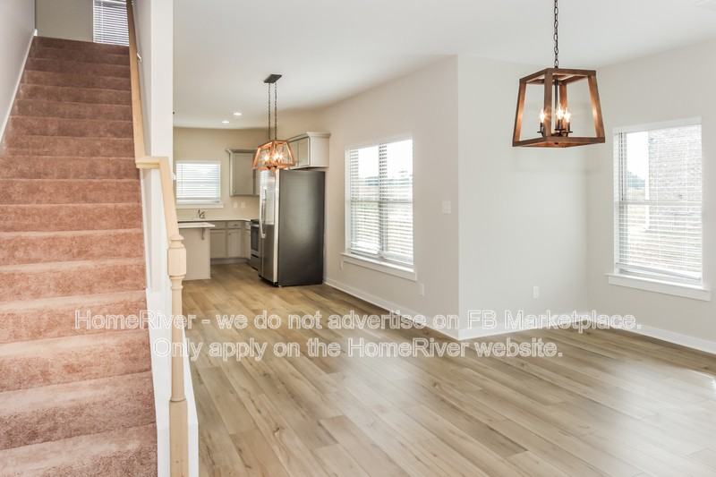 113 Flintlock Way - Photo 2 of 19