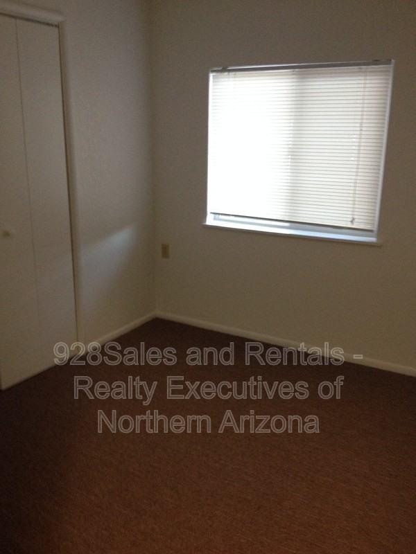 954 Omaha - Photo 2 of 12