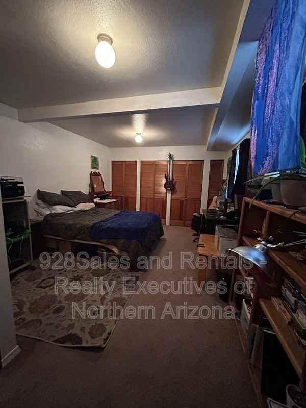 13 S Trail Of The Woods St - Photo 4 of 10