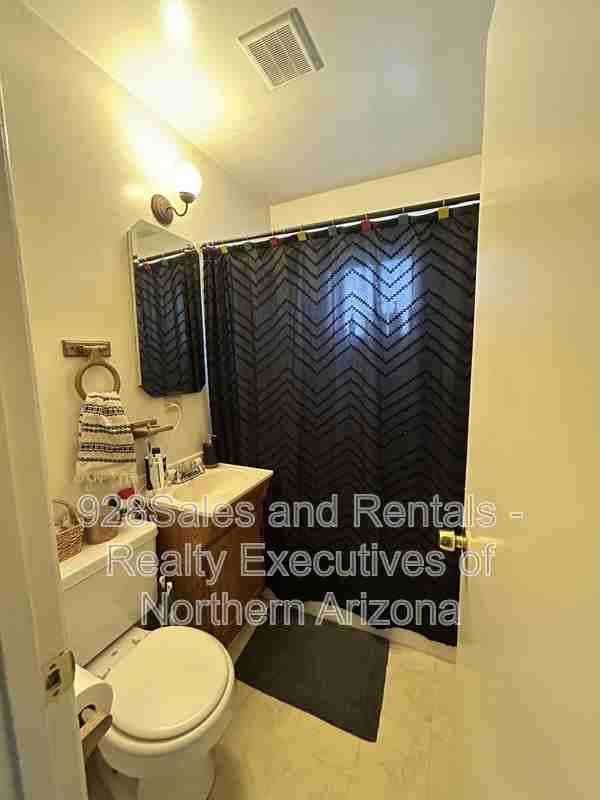 13 S Trail Of The Woods St - Photo 7 of 10