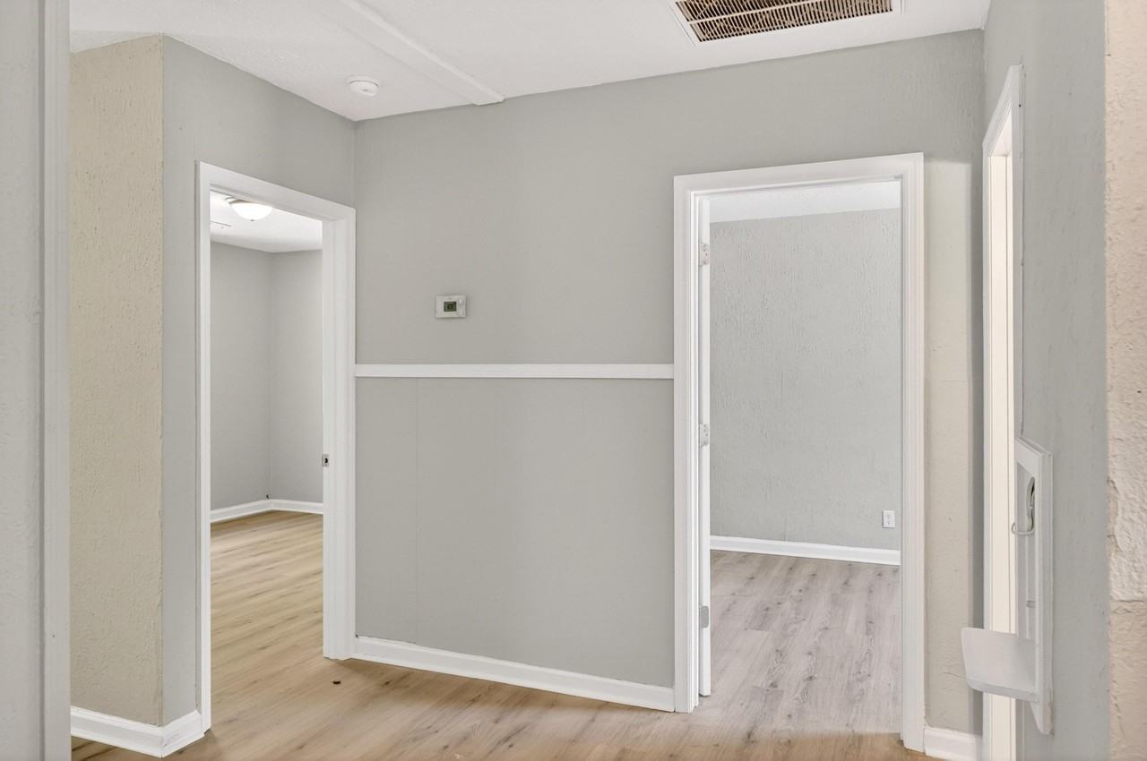 437 Carver Ln #1 - Photo 5 of 23