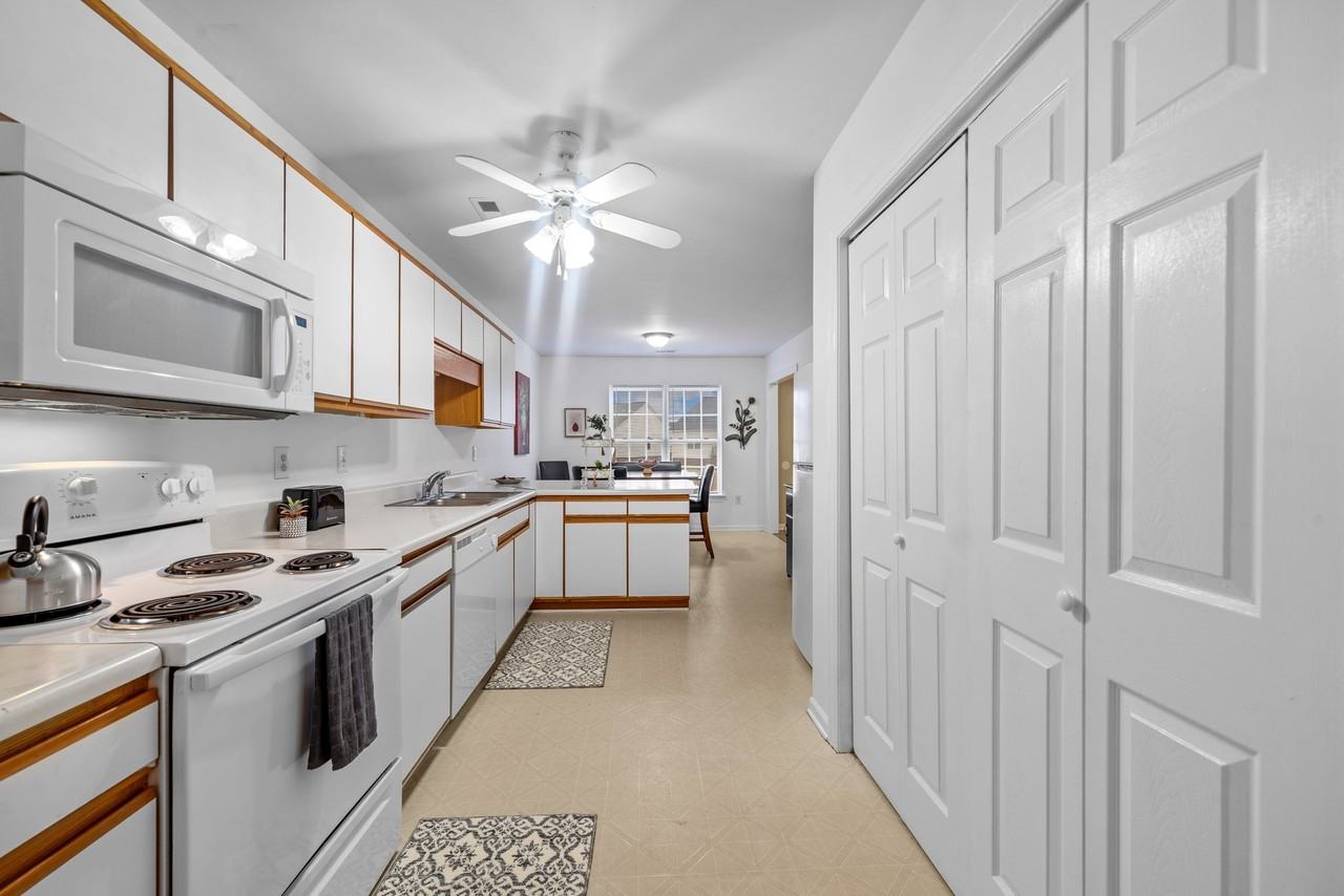 2140 Oak Bend Dr #A - Photo 5 of 37